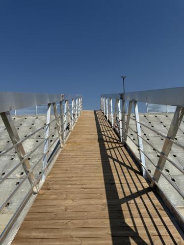 Gangway 4